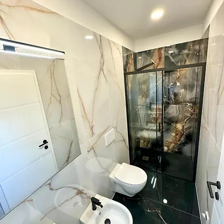 Apartment Apilandia Nanos *