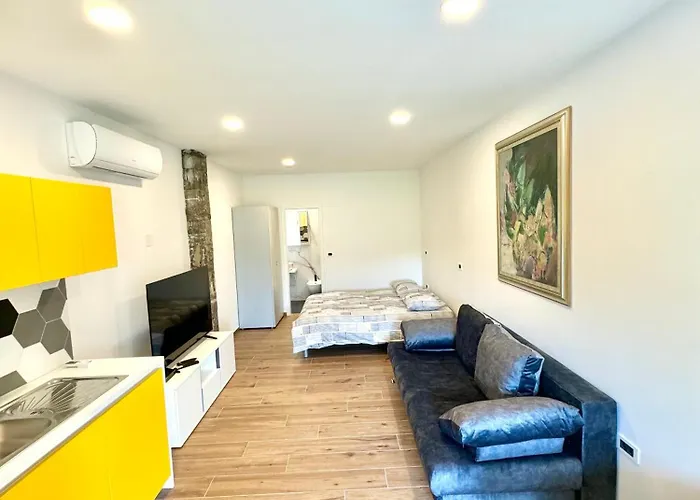 Apilandia Nanos Vipava